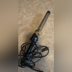 Hot Tools  Curling Iron - Black and Gold multi heat settings, spring grip